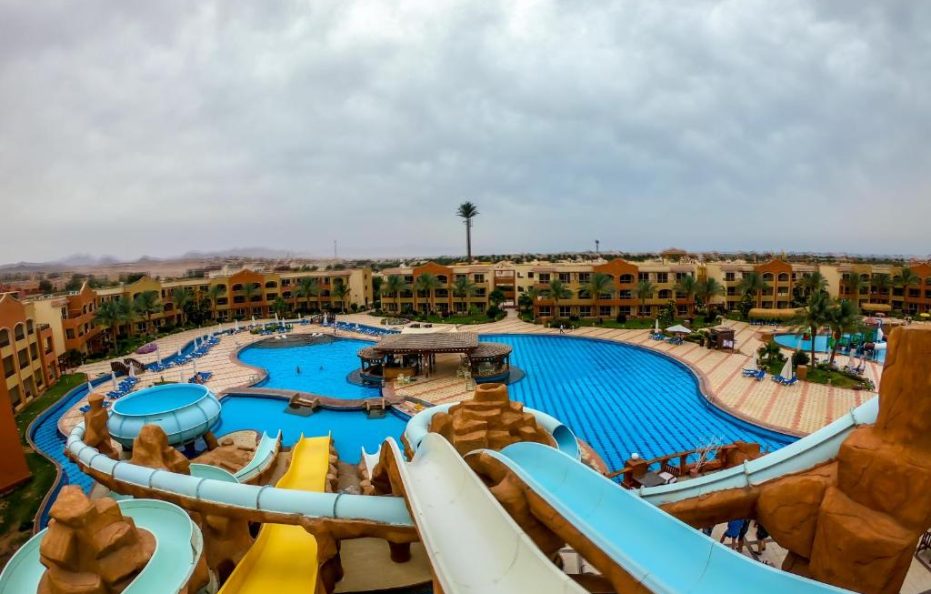 Regency Plaza Aqua Park & Spa